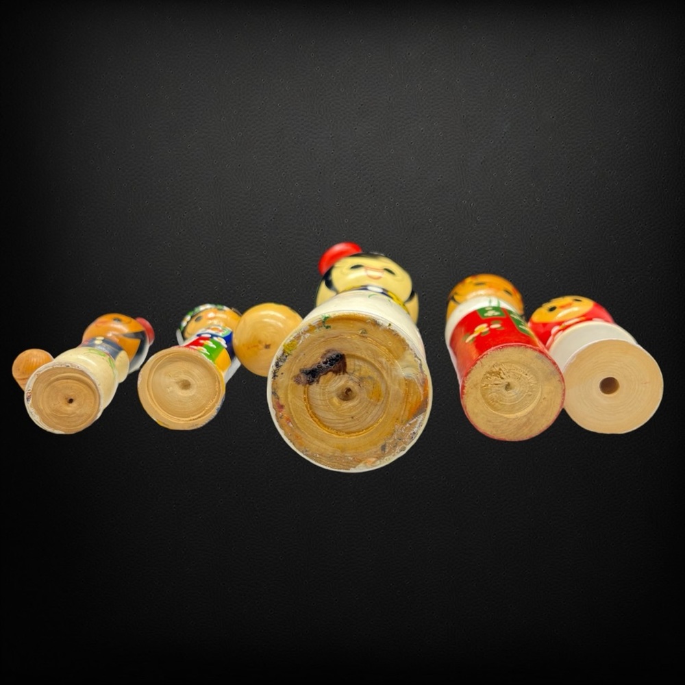 Vintage Korean & Japanese Kokeshi Bobble Head Dolls - Picture 7 of 13